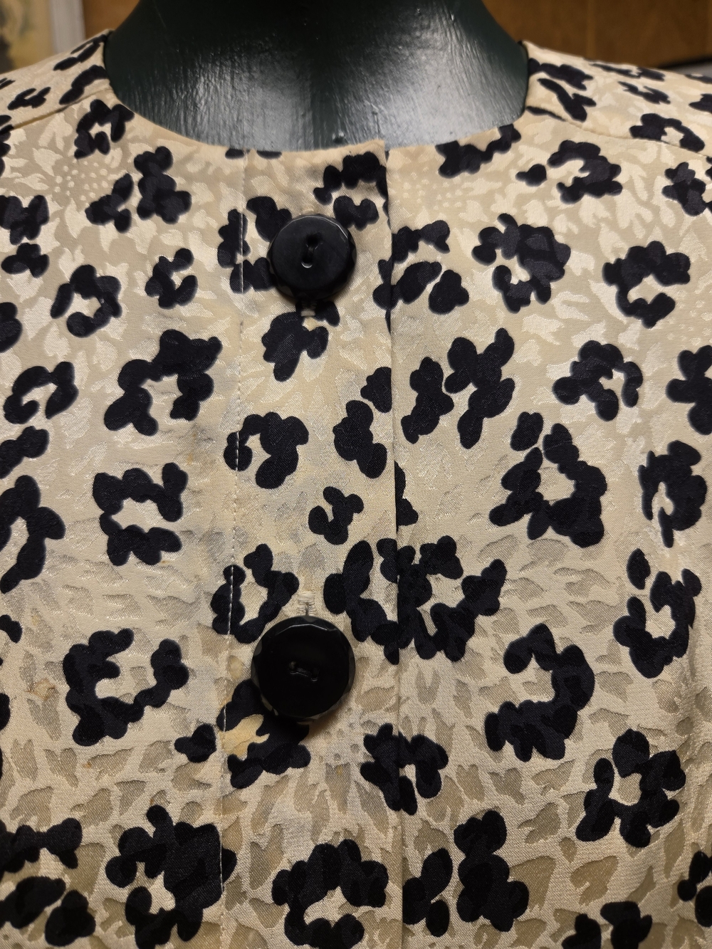 Liz Claiborne Cream and Black Leopard-Print Long Sleeve Shift Dress - Picture 3 of 8